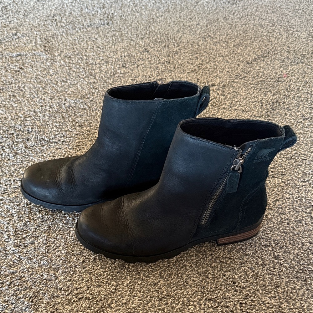Sorel Black Leather Waterproof Boots